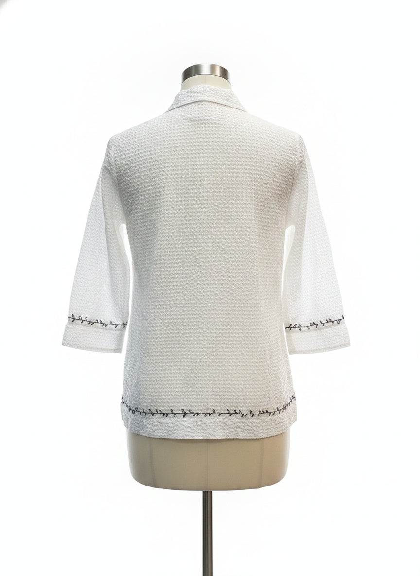 Koret · White Floral Seersucker · Small · White Floral