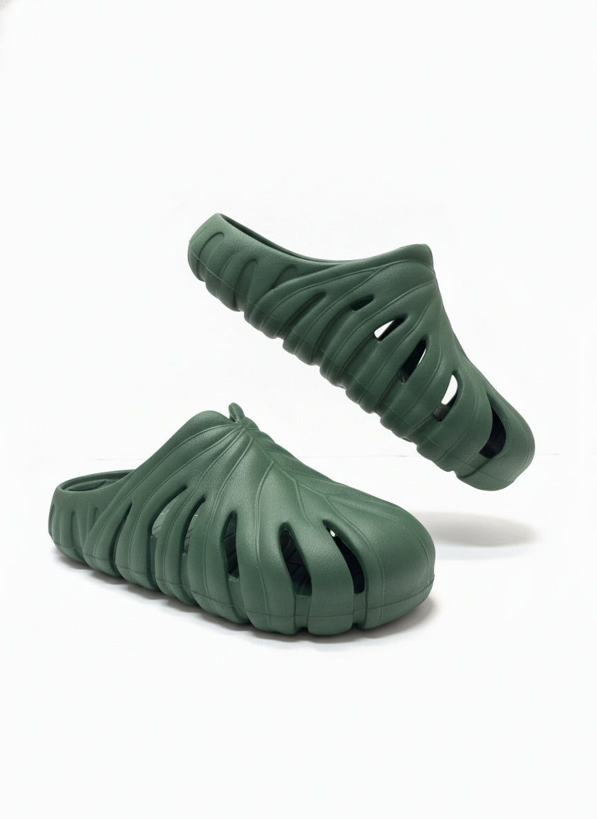 Unsent Studio · Monstera · 8.5 · Green