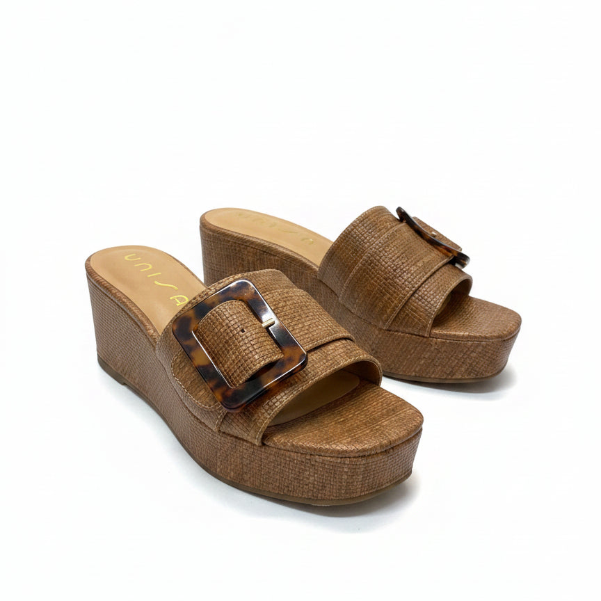 Unisa · Lennin · 7.5 · Fawn