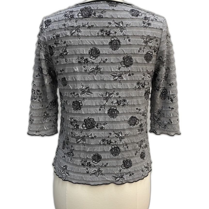 Jane + Eric · BlackWhite Floral Print Jane & Eric Ruffle Detail · Small · Black and White