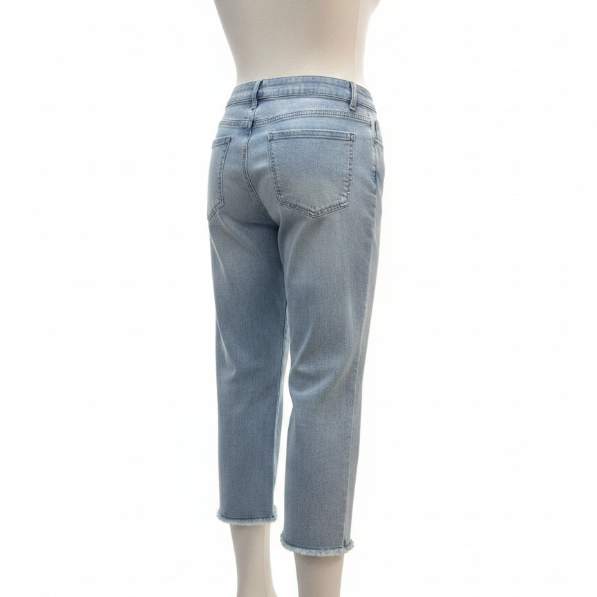 Tribal · Audrey Midrise straight capri · 14 · Light Blue Denim