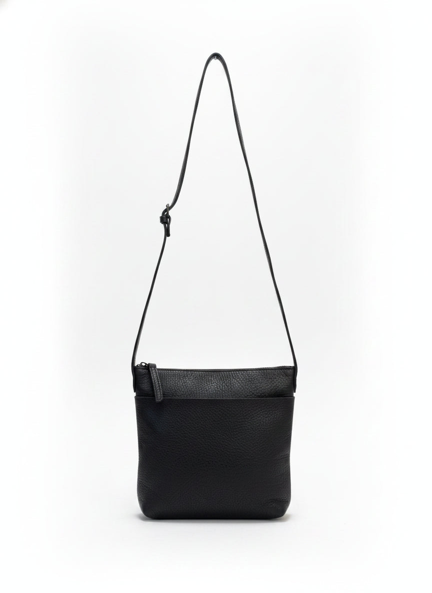 Lifetime Leather · Duluth Premium Full-Grain Cow Hide Bag · Crossbody · Black