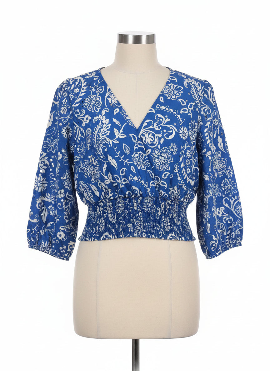 Melanie Lynne · 3/4 Sleeve Smocked Waist Blouse · Medium · BlueWhite