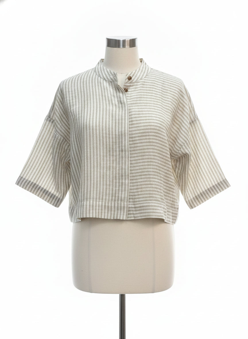 Ekadesma Made in Seattle · Fashion Top · Medium · Creambeige