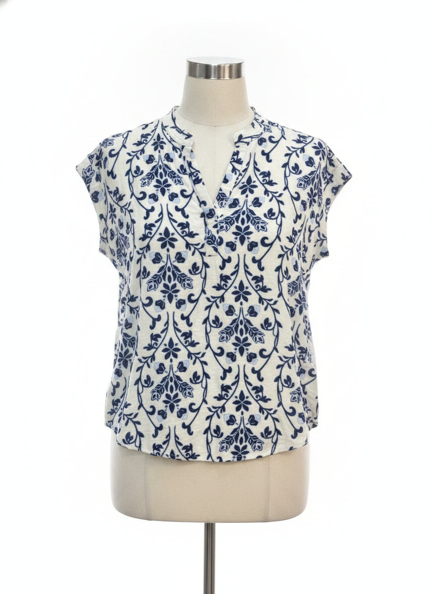 Cynthia Steffe · Vine Print · Medium · WhiteBlue