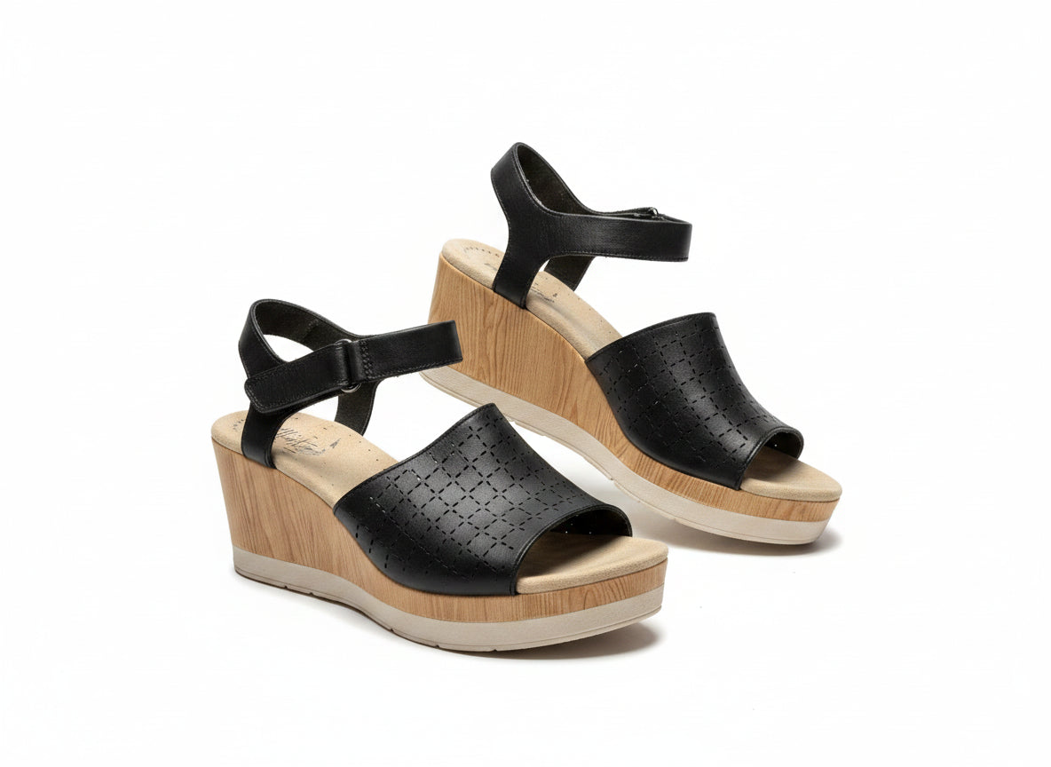 Clarks · Cammy Glory · 6.5 · Black