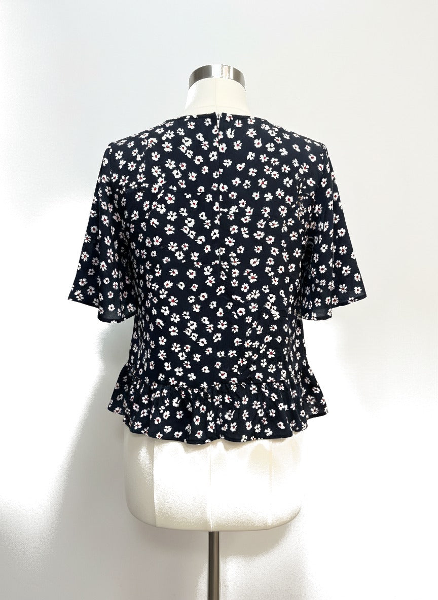 Tommy Hilfiger · Tommy Hilfiger · Liberty  Floral Print · XLarge · Red, White & Navy Blue · XLARGE · Red, White & Navy Blue