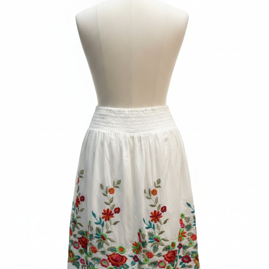 Anthropologie · Floral Embroidered Tassel Skirt · Large · White