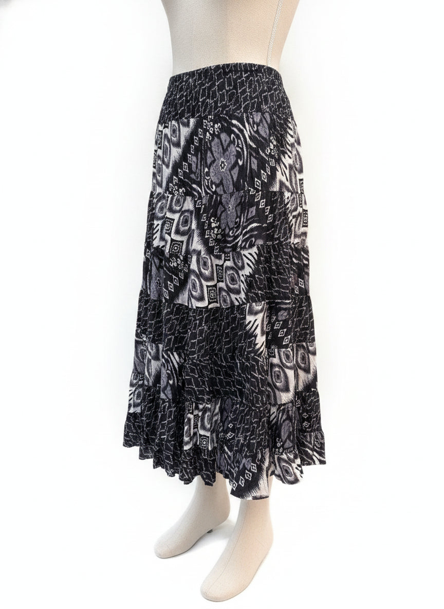 NY Collection · Maxi · Large · BlackWhite