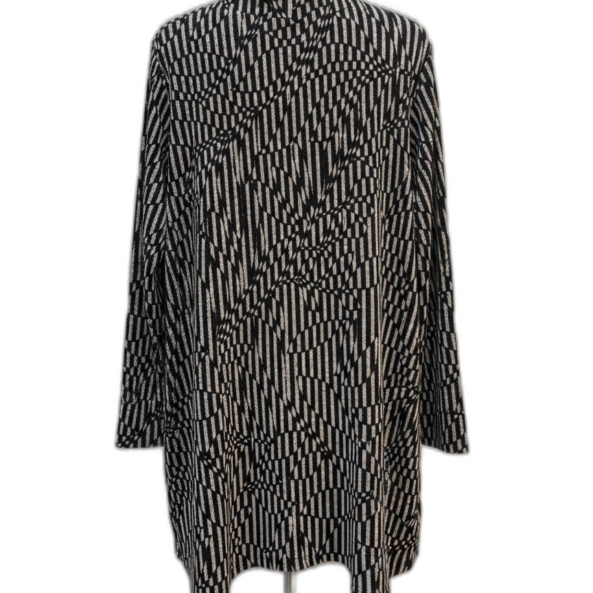 Damee Inc · Cowl neck top · Large · Blk/White