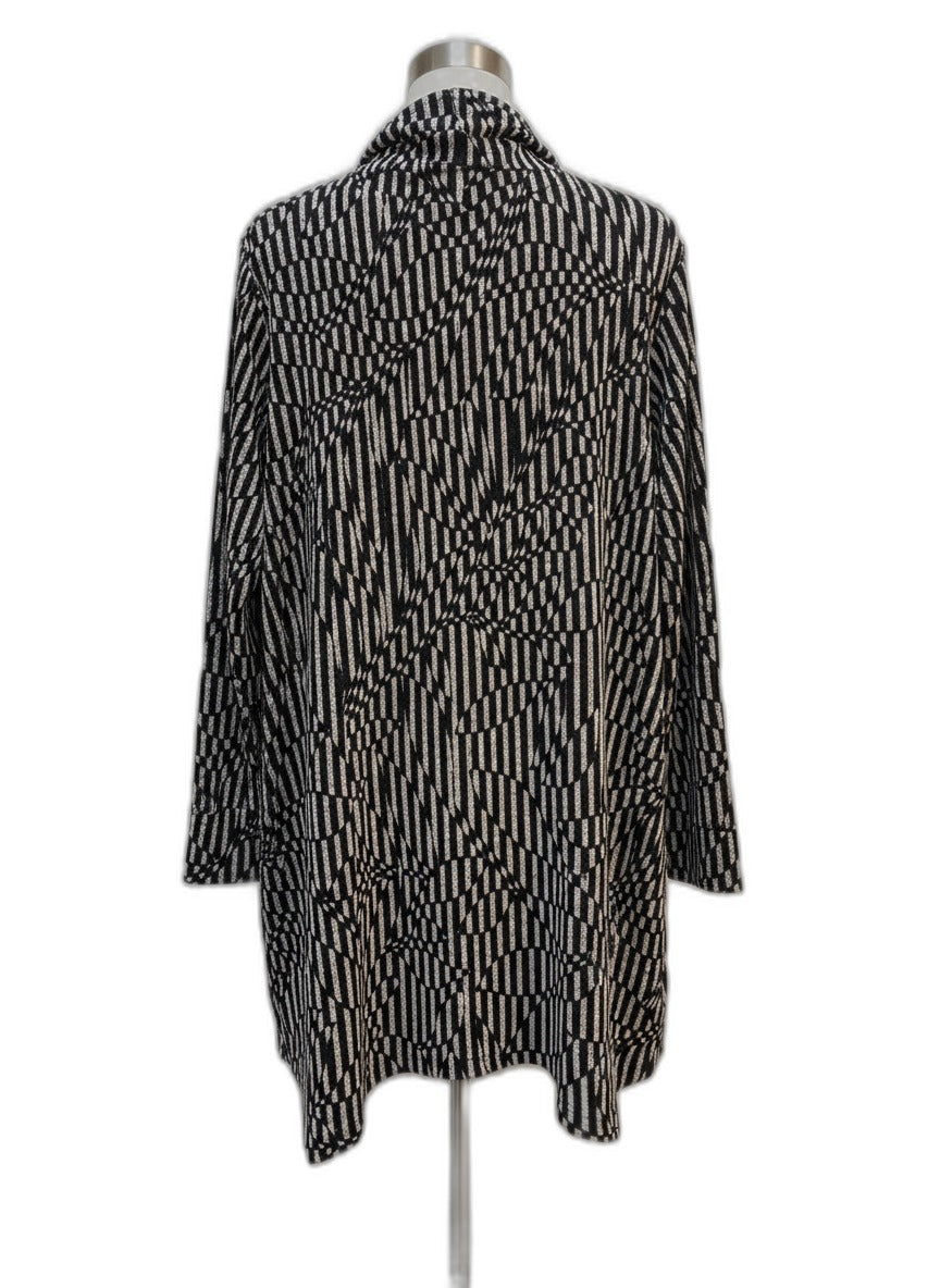 Damee Inc · Cowl neck top · Large · Blk/White