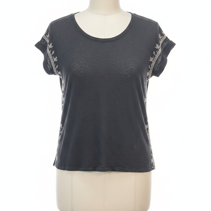 Garnet Hill · Cap Sleeve Top · Medium · BlackWhite