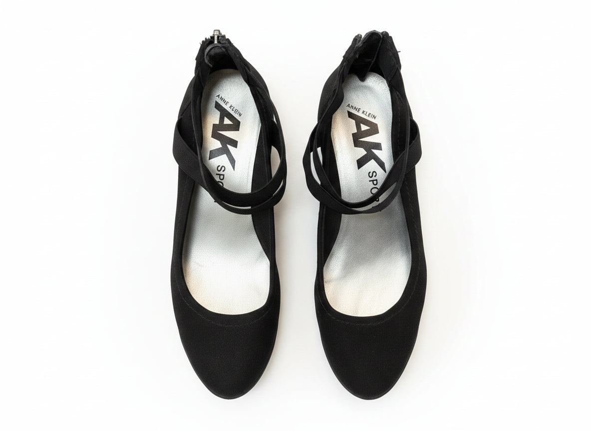 Anne Klein · Tara with ankle straps · 6.5 · Black