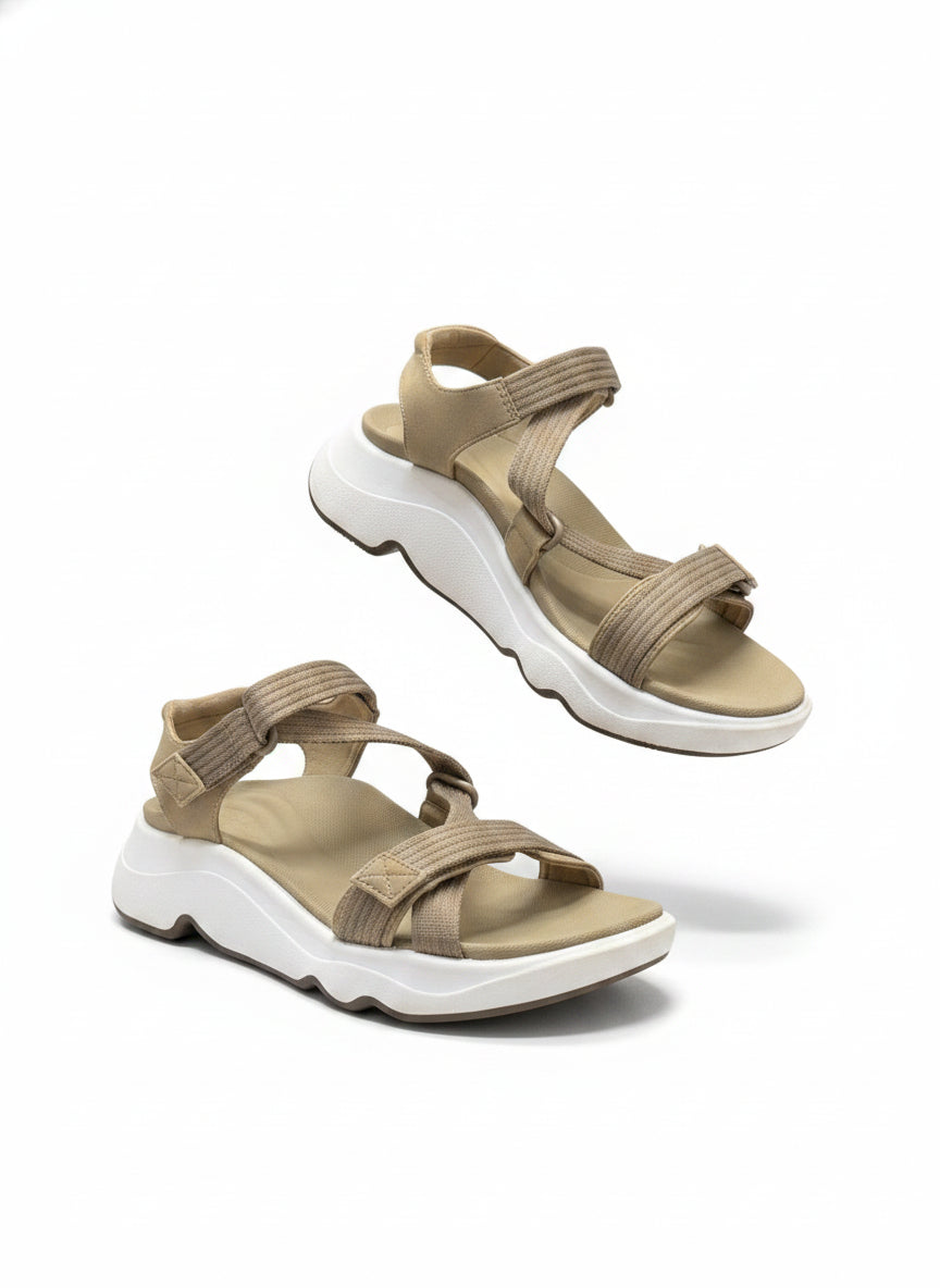Aetrex · Strappy sandals · 8.5 · Beige