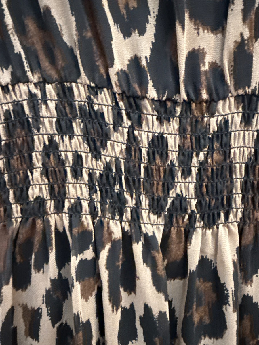 Taylor · Longsleeve with Smocked Detail · 10 · Cheetah
