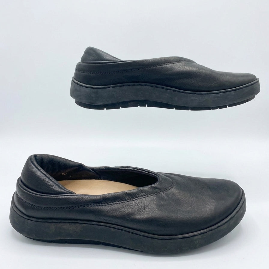 Trippen · Slip Ons · 8.5 · Black