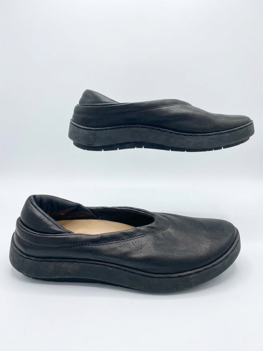 Trippen · Slip Ons · 8.5 · Black