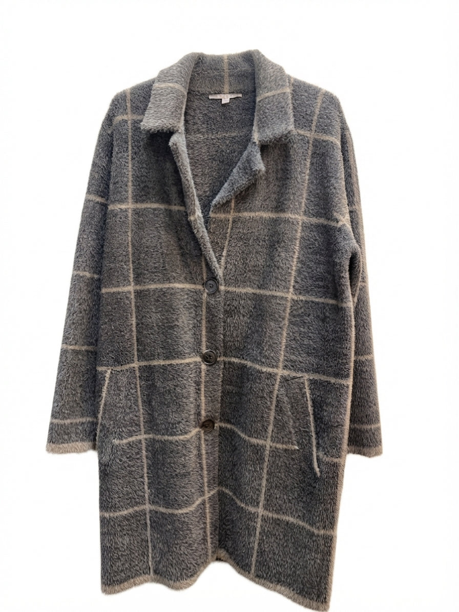 Cyrus · Window Pane Design w/ Pockets · Large · Grays