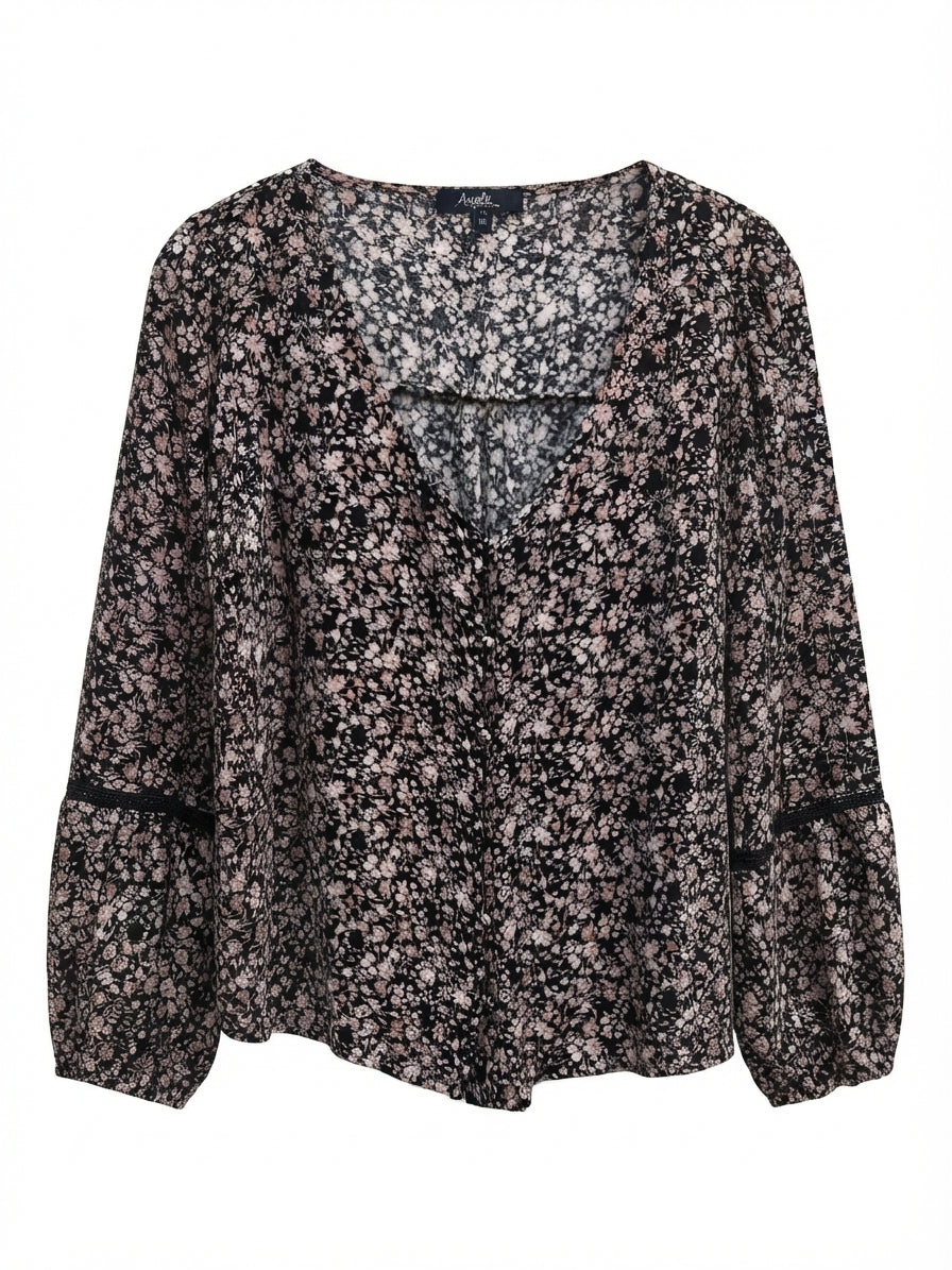 Angels · Boho Chic Top · Medium · Black Floral