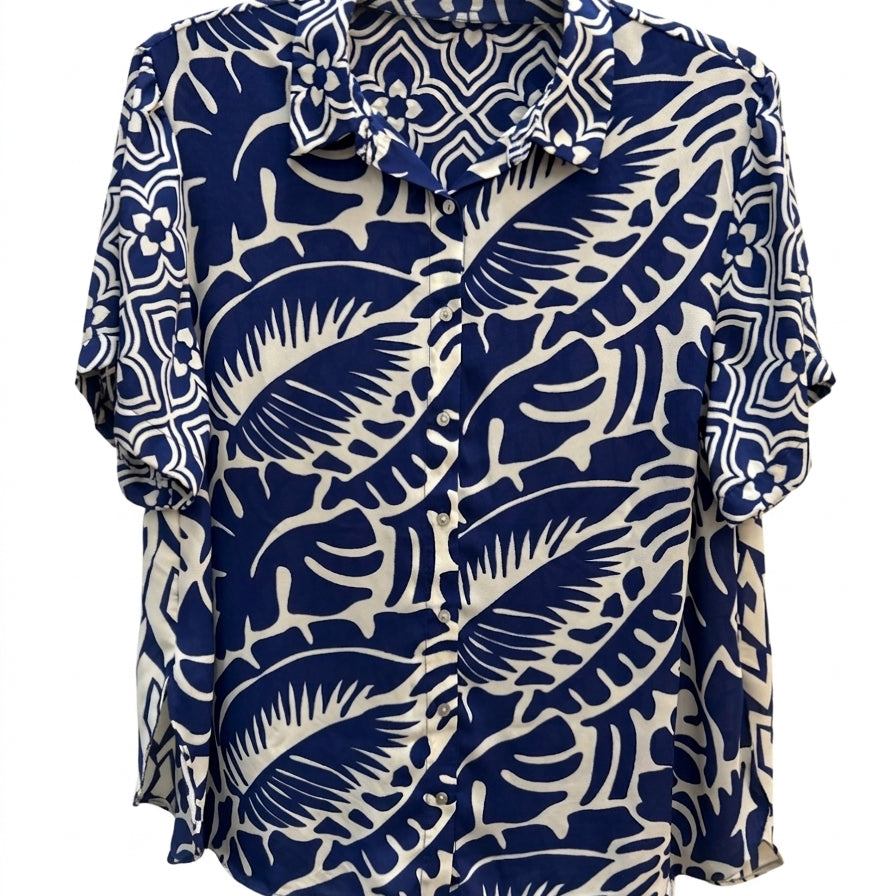 Rose&Olive · Short Sleeve Leaf Print Shirt · 1X · Blue and White