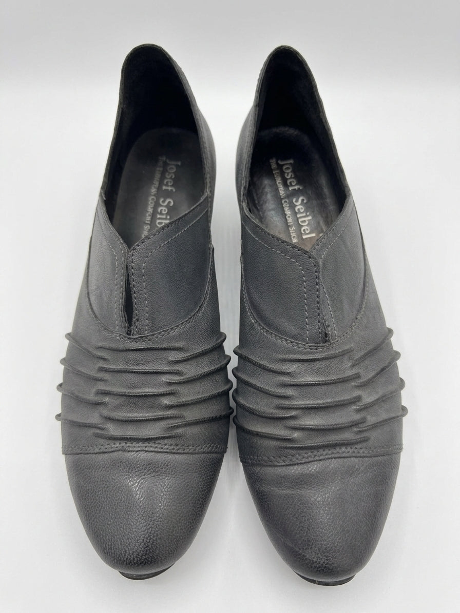JosefSeibel · Tina Ruched Leather Slip On Shoe · 9.5 · Gray