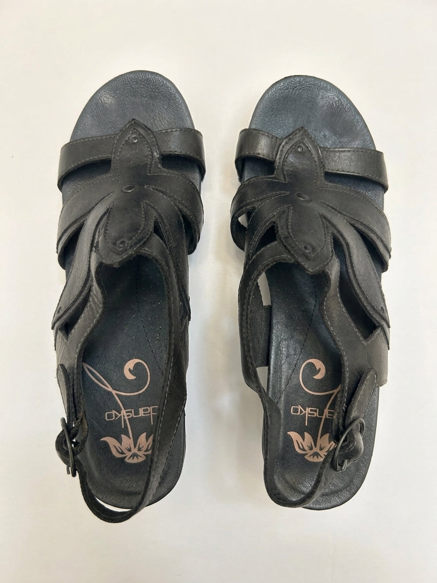 Dansko · Nina Sandals · 9.5 · Graphite