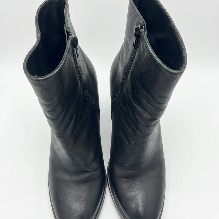 Vince · Overton Leather Boots · 10 · Black