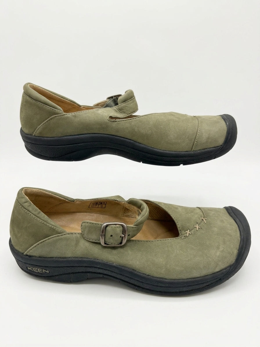 Keen · Mary Janes · 10 · Olive Leather